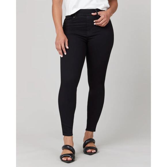 Spanx Black Skinny Jean in Clean Black Size Small - Picture 1 of 14